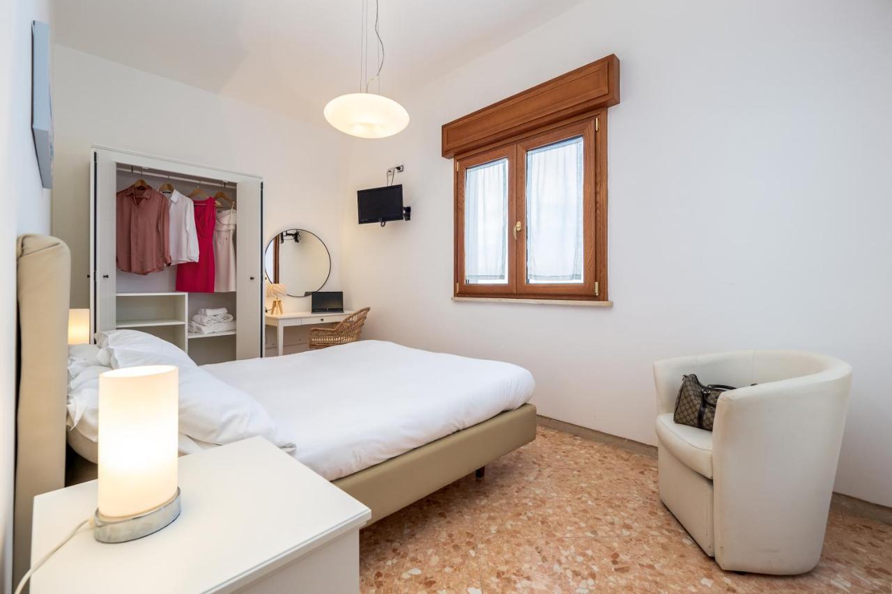 Rossella Holiday Home Sorrento Bagian luar foto